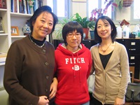 Professor Jin Li (left), Department of Education and Human Development, Brown University; Ms. Sun Xiaoyan (middle); and Dr. Yoko Yamamoto (right), Adjunct Assistant Professor in Education, Brown University.